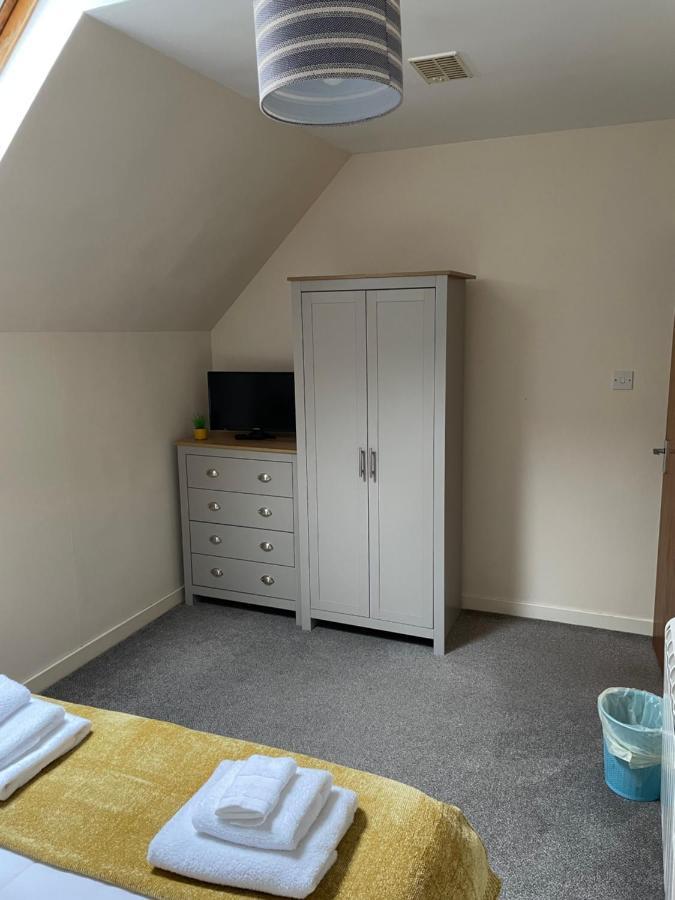 2 Bedroom Flat In Stornoway Town Centre Stornoway (Isle of Lewis) Exterior photo